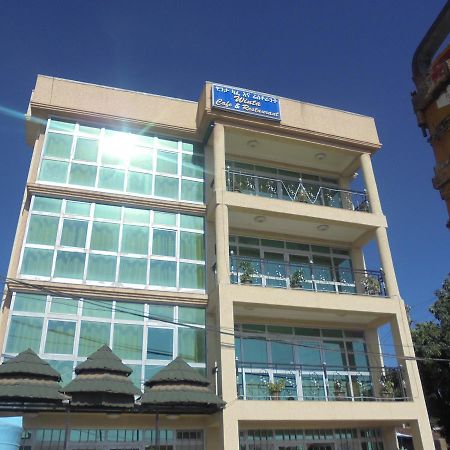 Winta Hotel Harar Bagian luar foto